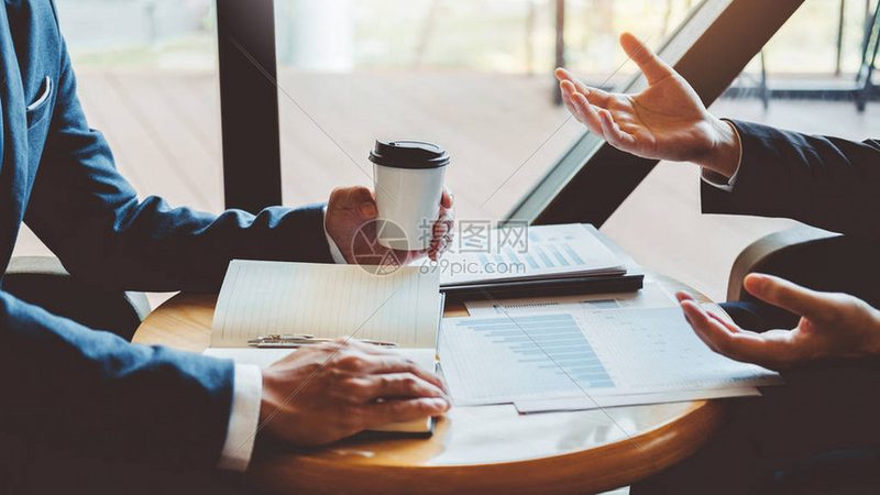战略咨询实施费用报价：揭秘企业决策背后的考量因素